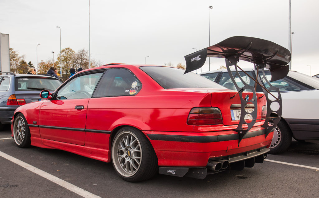 BMW E36 Chassis mount wing WideEst